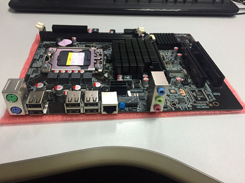 X58-V120A NEW Mainboard For LGA1366 I7-950 Xeon Series CPU