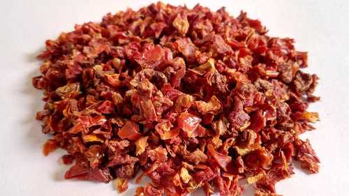 Free From Impurity Dehydrated Tomato Flakes With 12 Months Of Shelf Life Texture: Dried