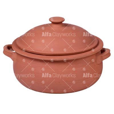 Clay Bean Pot And Stock Pot a   8.5 Inches