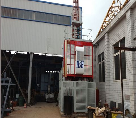 Sc 200/200 2T Double Cages Hoist Application: Construction