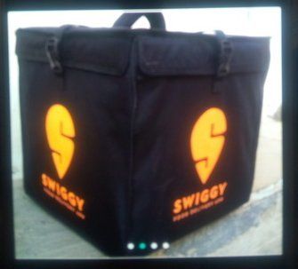 Food Delivery Bag - Durable Fabric, Insulated Design, Multi-Size Options, Easy Carry Handles