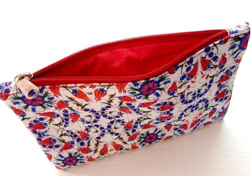 Attractive Printed Fabric Pouches