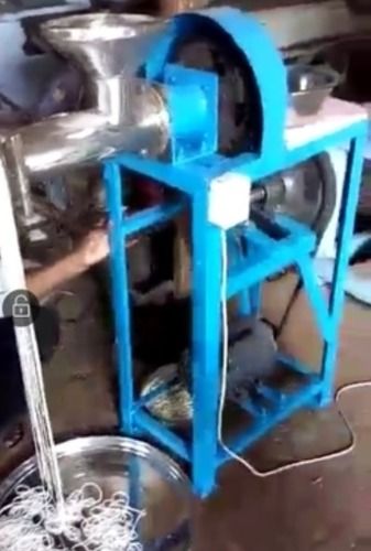 Noodles And Chowmein Making Machine