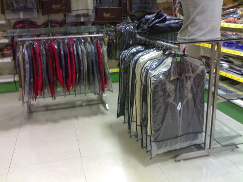Readymade Garments Display Rack at Rs 5000/piece, Adjustable Garment Rack  in Lucknow