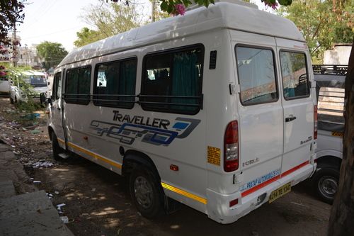 12 Seat Tempo Traveller Rental Service