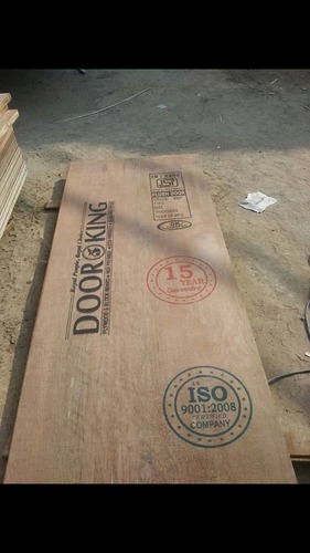 जबरा और जबड़ा फ्लश डोर