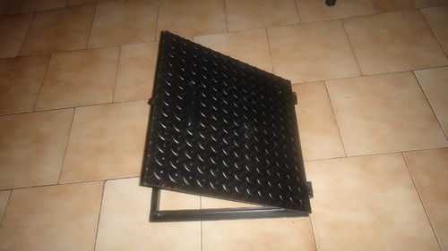 Manhole Cover With Frame For Industrial Dimensions: 18 Inch (In)