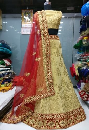 Top Wedding Saree Retailers in Bombay Market - Best Bridal Saree Retailers  Surat - Justdial