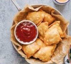 Delicious Indian Punjabi Samosa