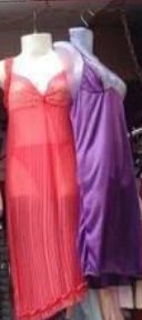 महिलाओं के लिए ट्रेंडी और फैंसी नाइटी