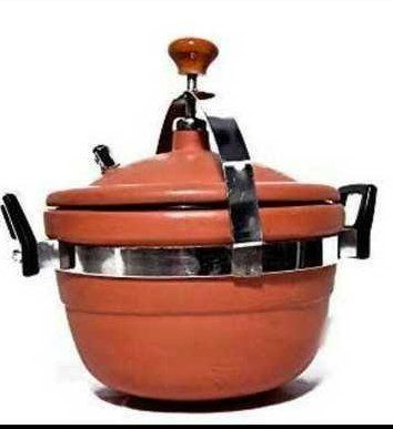 Clay Cooker