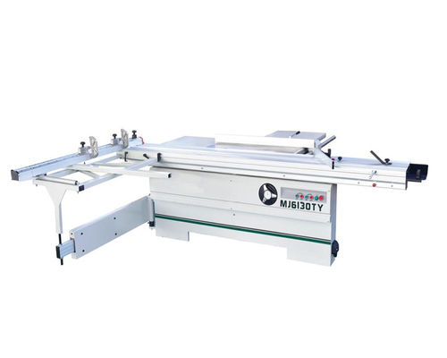 Precision Sliding Table Saw Capacity: 3000 Milliliter (Ml)