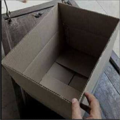  सादा नालीदार पैकेजिंग बॉक्स 