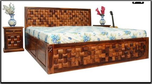 शीशम की लकड़ी का निवार डिज़ाइन किया हुआ डबल बेड