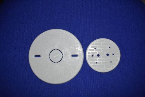 White Color Electrical Round Sheet  Hardness: Rigid