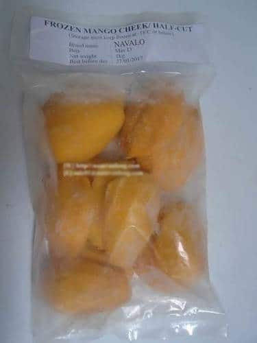 Yellow Half Cut Frozen Mango