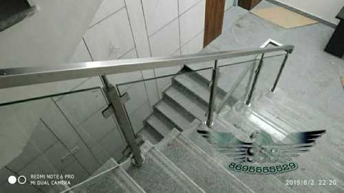 Stainless Steel Glass Railing Height: 3 Foot (Ft)