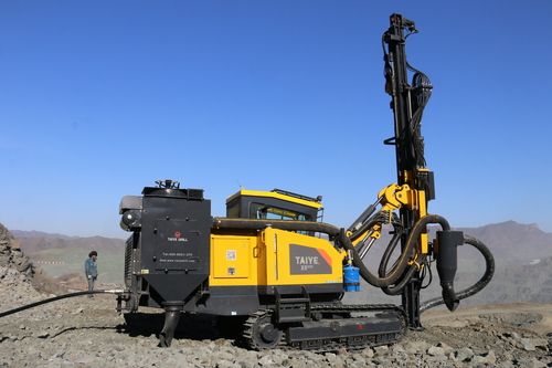 Black Efficient Automatic Crawler Drill (Taiye-X5-Dth)