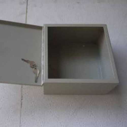 Non Corrosive Mild Steel Box