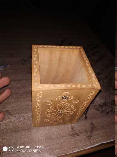 Polished Decorative Wooden Pen Holder