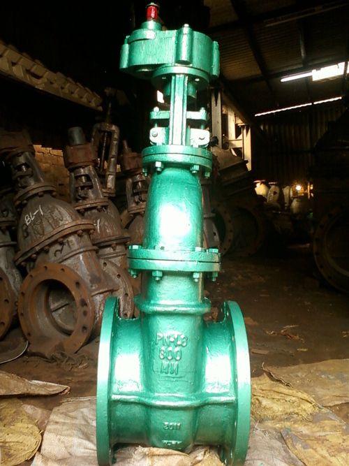 Gear Operated Non-Rising Spindle Sluice Valves