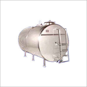 Horizontal Milk Storage Tank - Stainless Steel, Hygienic Design, Durable and Corrosion Resistant for Food Industry Applications