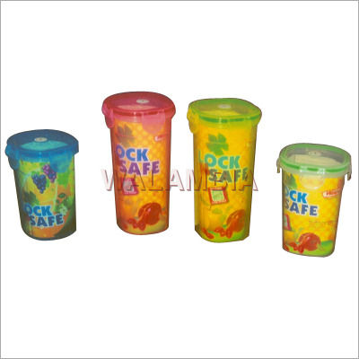 Plastic Shaker Containers