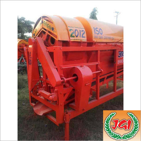 Three Bearing Paddy Thresher