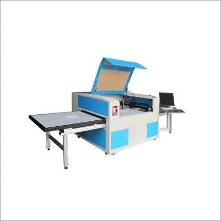 Tablets Movable And Exchanging Table Laser Cutting Machine