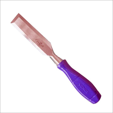 Wood Chisel with Bevelled Edges