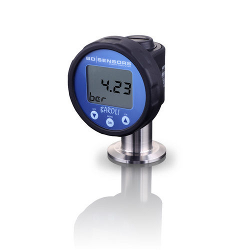 Digital gauge flush welded