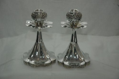 Silver Candle Stand