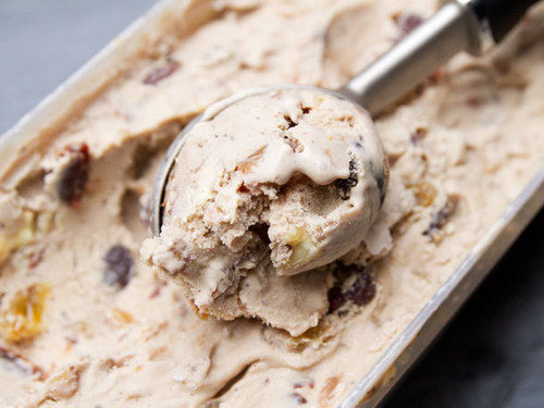 Dry Fruit Ice Cream