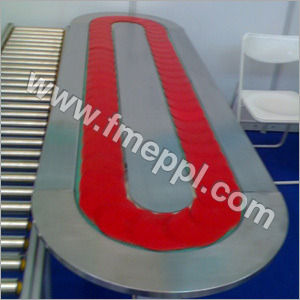 White Continuous Rotation Conveyor