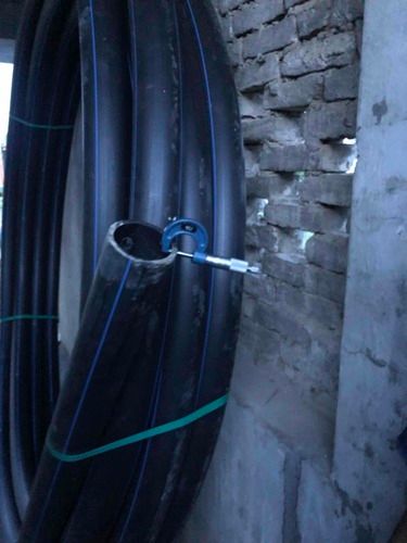 Black Round Shape Hdpe Pipes