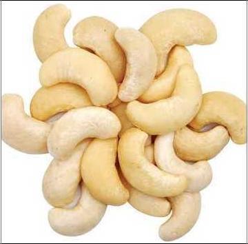 Light Cream Rich In Taste And Fat Cashews 