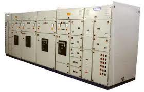 Power Control Center Panel With Ip55 Rating And 6250 A Bus Ducts And Powder Coated Base Material: Metal Base