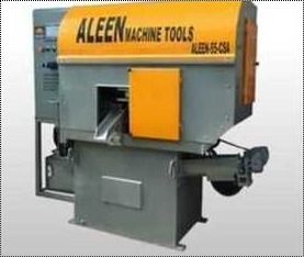 Orange Smooth Functioning Bandsaw Machine