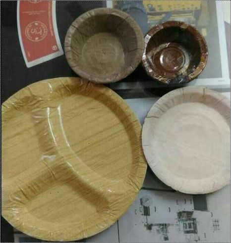 Brown Disposable Paper Plate And Dona