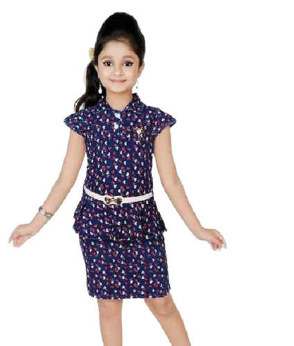 Girls Party Wear Gown Age Group: 3 To 15