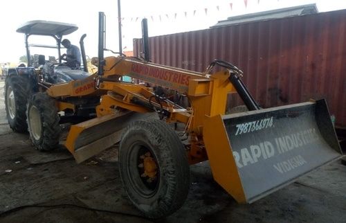 As Per Client Demad High-Efficiency Tractor Motor Grader