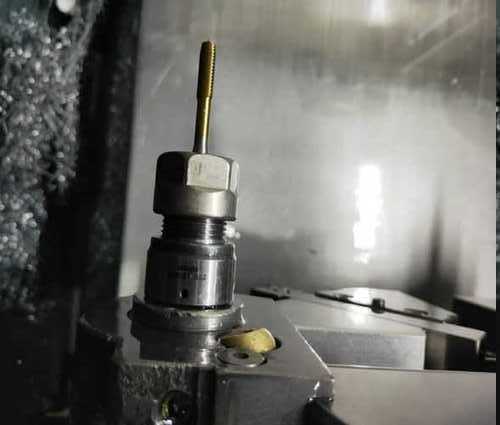 Tapping Attachments - Engineered Tapping Tool, Polished Surface Finish, Rust Proof and Highly Durable