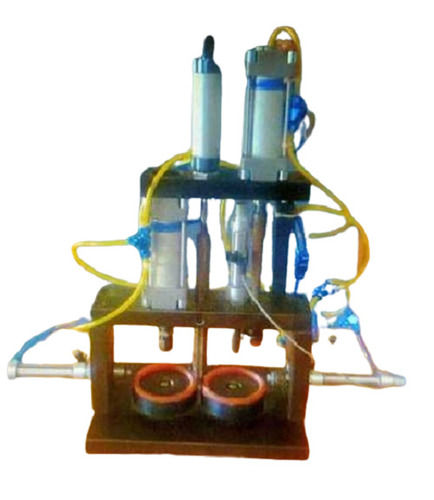 High Strength Laboratory Leak Testing Fixture