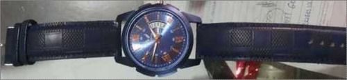 Light Weight Wrist Watches