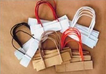 हुक ट्विस्टेड पेपर हैंडल