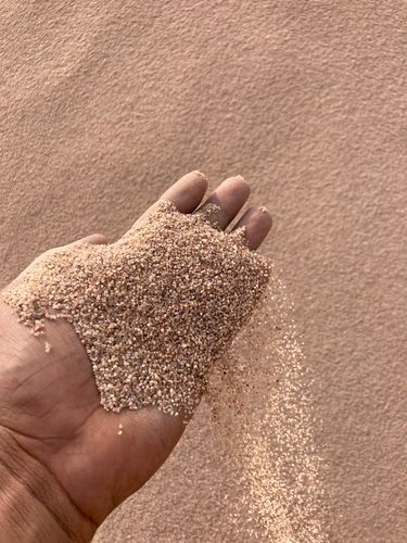 Low Clay Content Silica Sand (16-32)