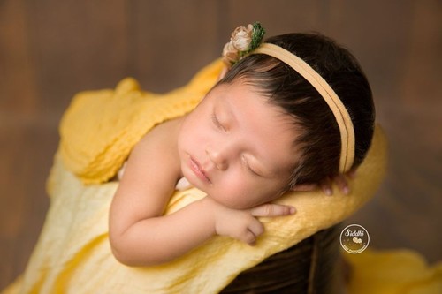 Newborn Photography Studio Services By Siddhi Baby Photography