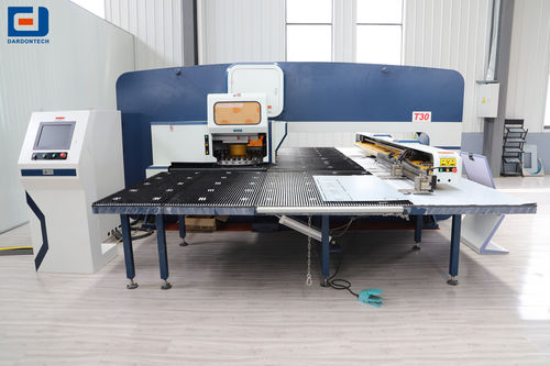 Blue Mechanical Cnc Turret Punch Press