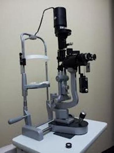 Precision And Comfort Slit Lamp