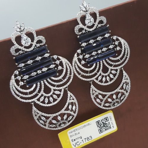 Attractive Design Ad Earings